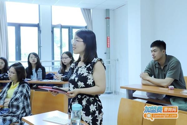 经纬格教育加盟费