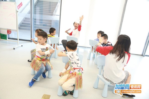 蓝月教育加盟店