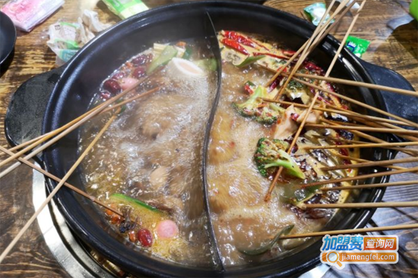 印象宽板凳串串香加盟费