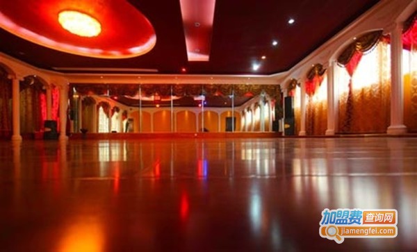 国际领尚舞蹈培训加盟费