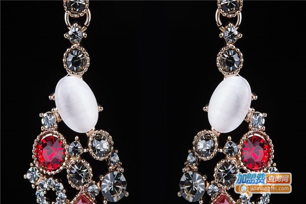 流行花园女性饰品加盟费