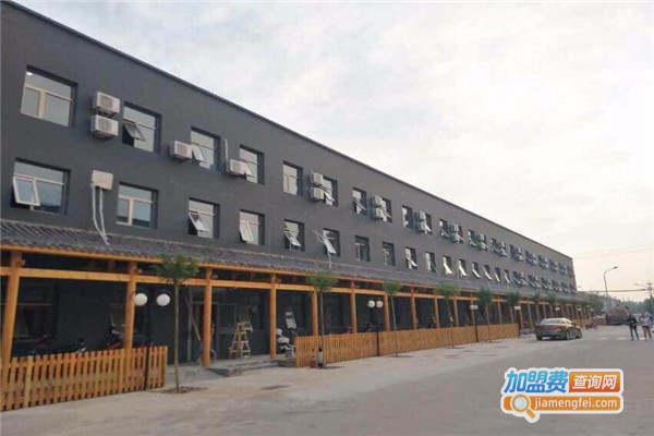 中东教育中心加盟费