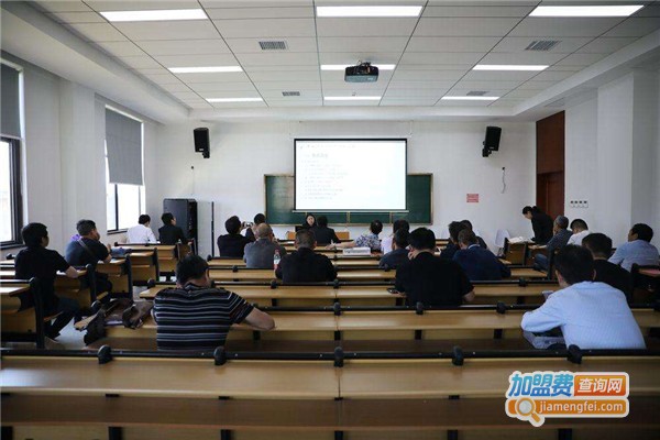 华一教育加盟费