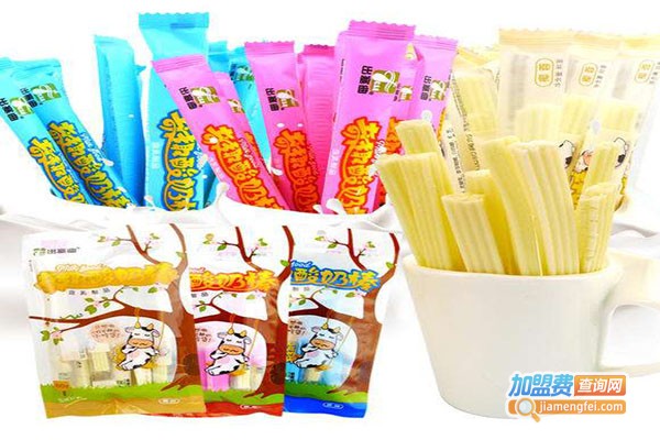 在一起零食加盟门店