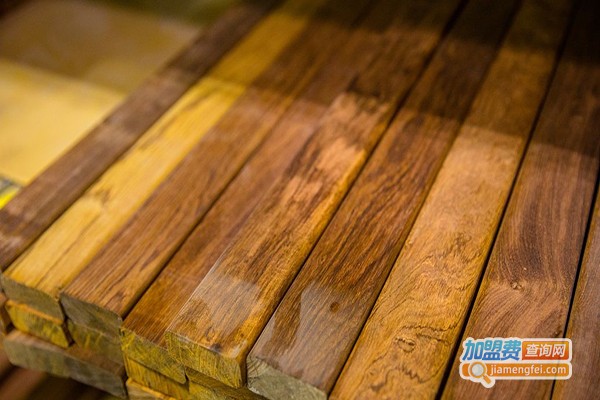 红塔木地板加盟门店