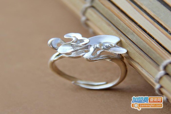 九九银饰加盟费