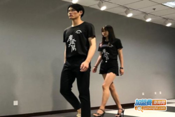 艾美模特培训中心加盟费