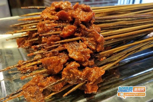 窜火串串香加盟费