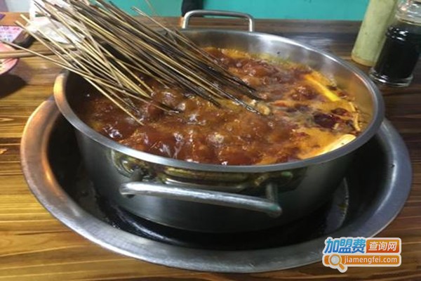 骆小小的串串加盟_创业加盟骆小小的串串成功致富！