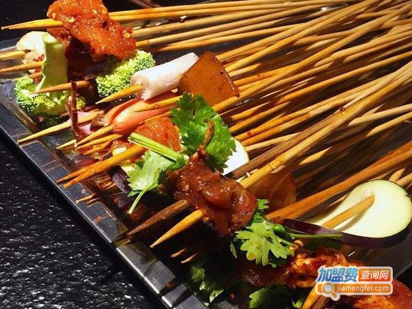尊品味小郡肝串串香加盟费