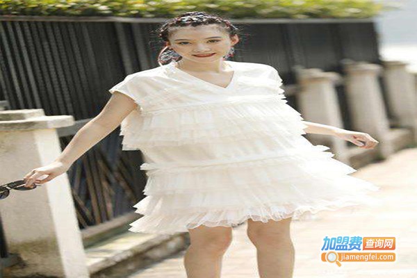 裙角飞扬女装加盟门店