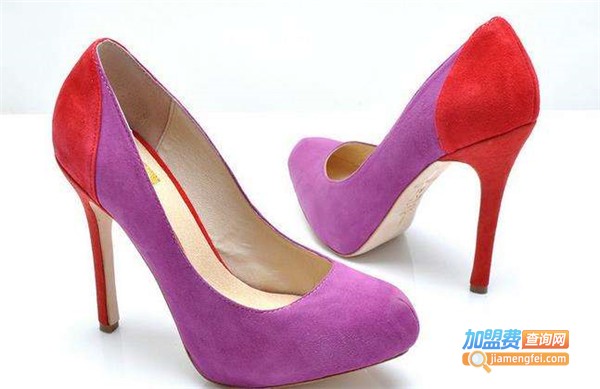 姬斯蒂娜加盟费