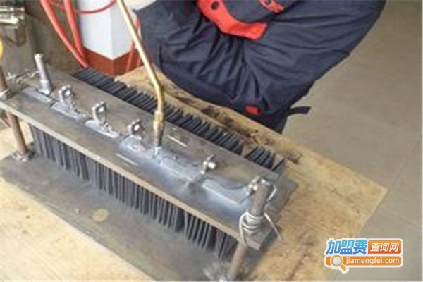 恒力手工电瓶修复