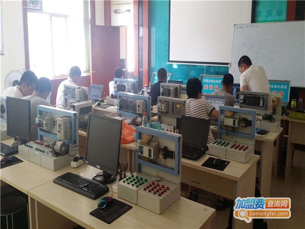 宏德自动化培训中心加盟费