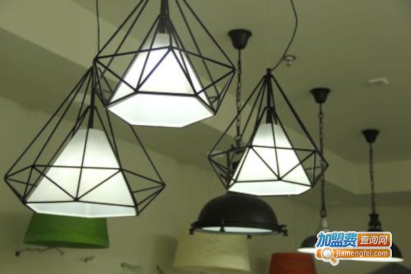 国新灯饰加盟费