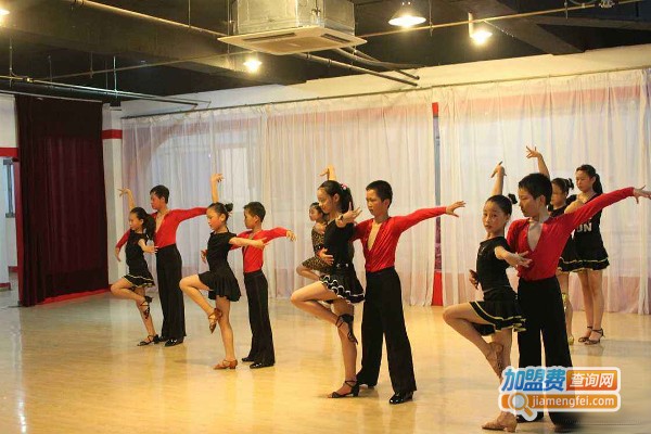 舞乐舞蹈培训加盟