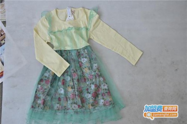 芭啦啦童装加盟