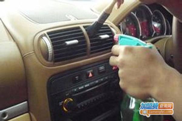 轿之林汽车美容加盟门店