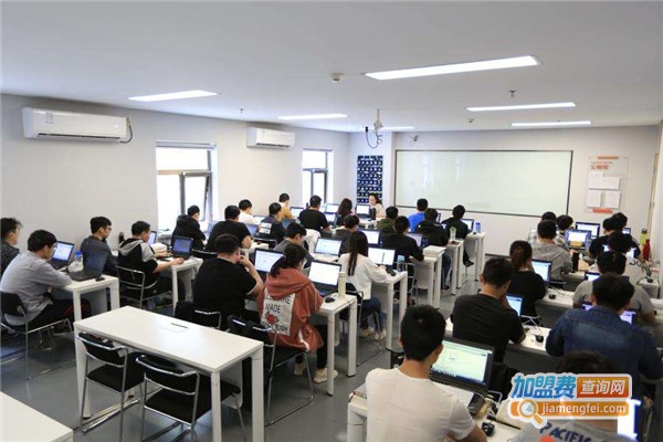 盛课盟it教育培训