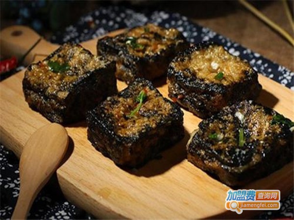 于字坊臭豆腐加盟门店