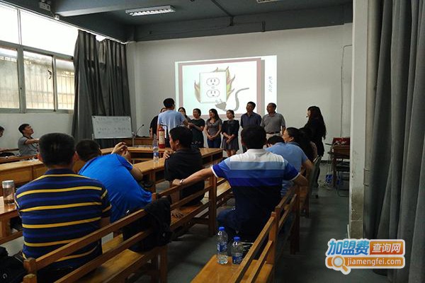 宇信职业培训加盟费