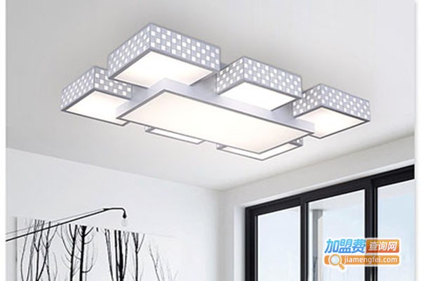 盈光灯饰加盟门店