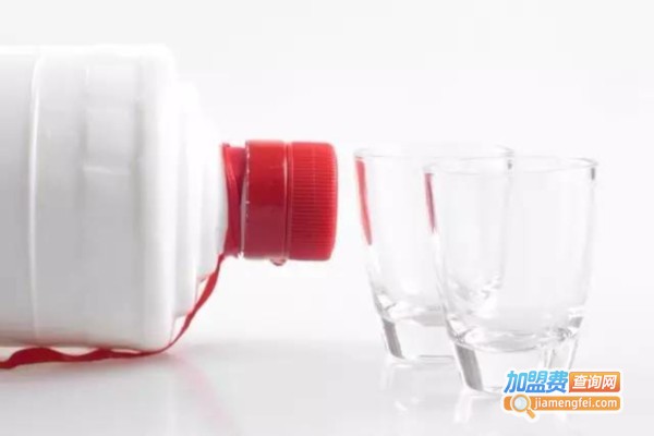 美人河酒加盟费