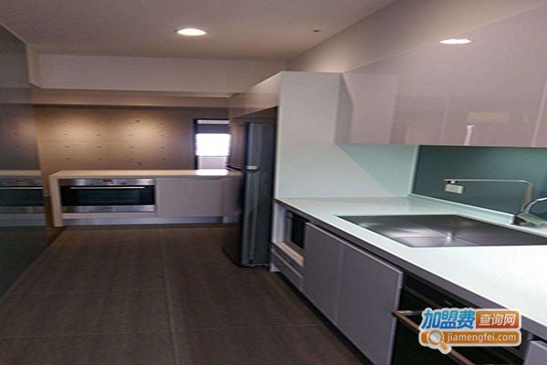 虹鑫整体橱柜加盟门店