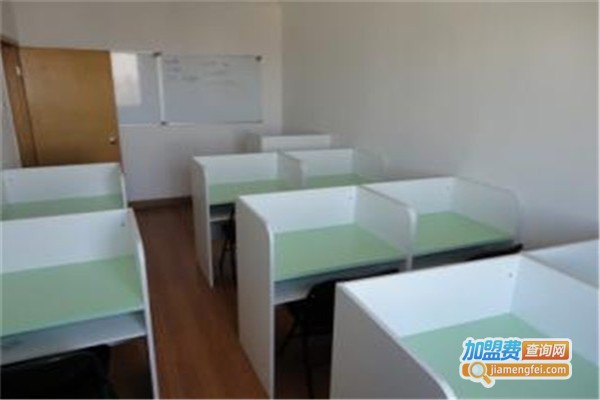 研博教育集团加盟费