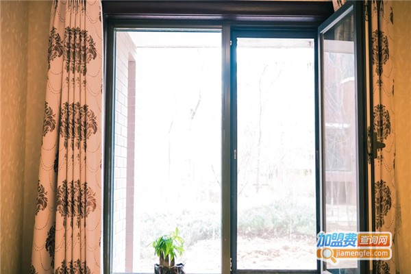 新世纪门窗加盟费