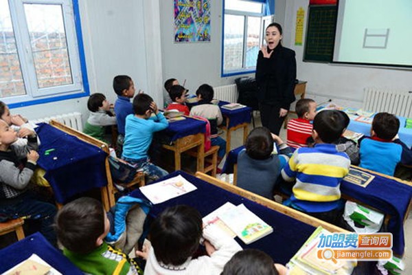 景鑫教育加盟费