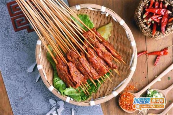 老街小牛串串香