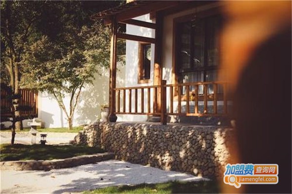 一花一世界民宿加盟费