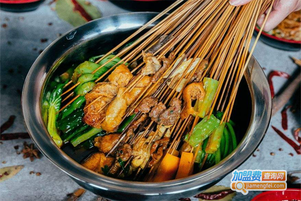 藤椒冷锅串串加盟费