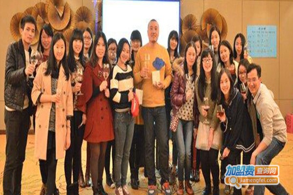 培莘教育加盟费