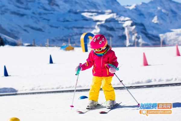 滑雪培训加盟费