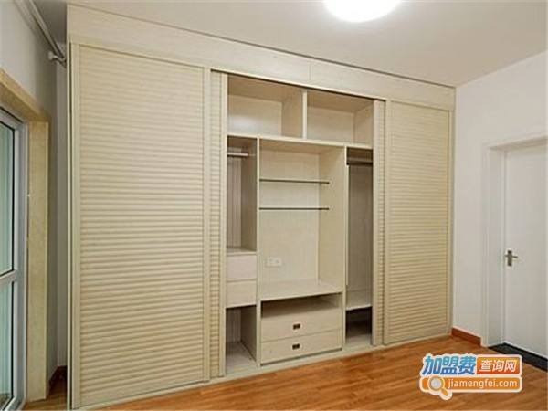 定制衣柜90度衣柜