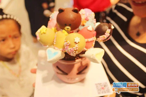 琉璃三彩创意甜品加盟费