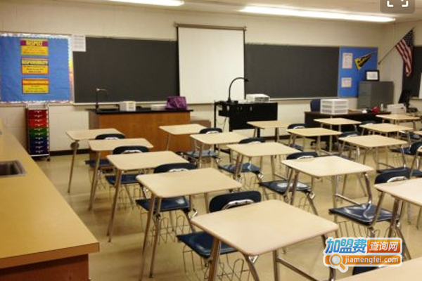 今翌教育加盟费