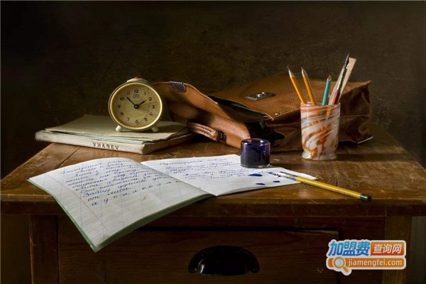 关爱成长留学加盟费