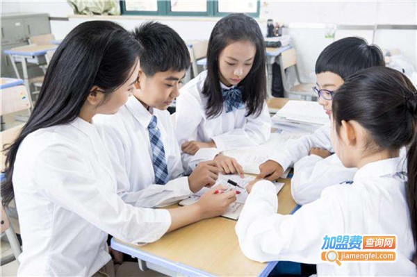 朗途教育加盟费