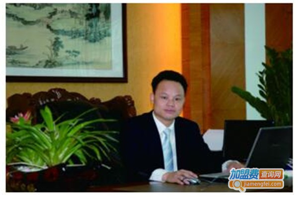 巨耀教育加盟费