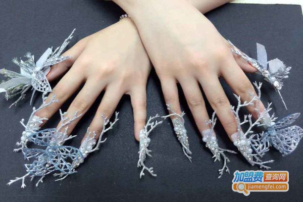 安丽泰乐玉指美甲培训加盟费