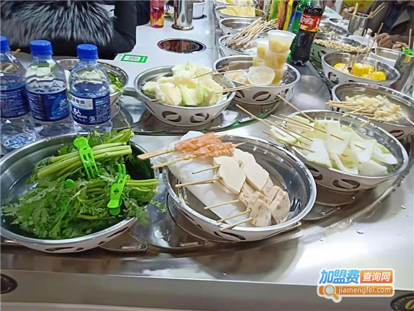 苏小北旋转火锅加盟