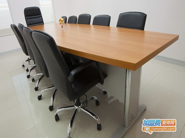 华信办公家具加盟门店