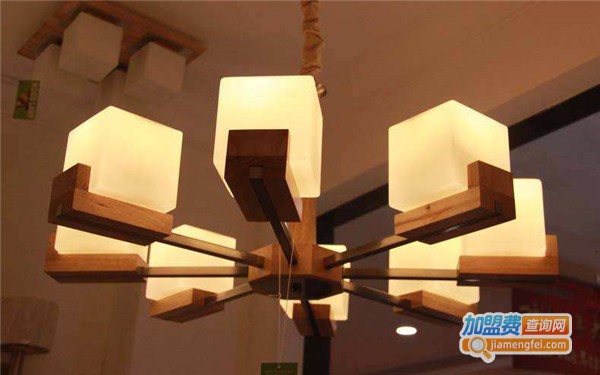 鸿之鑫灯饰加盟费