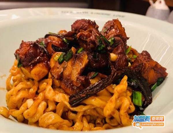 第一次见面加盟费