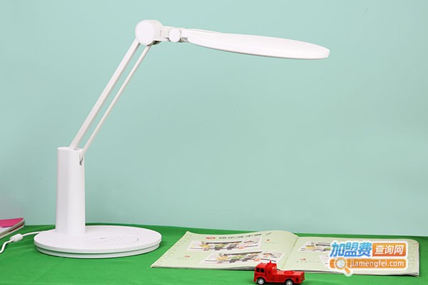 孩视宝灯饰加盟门店