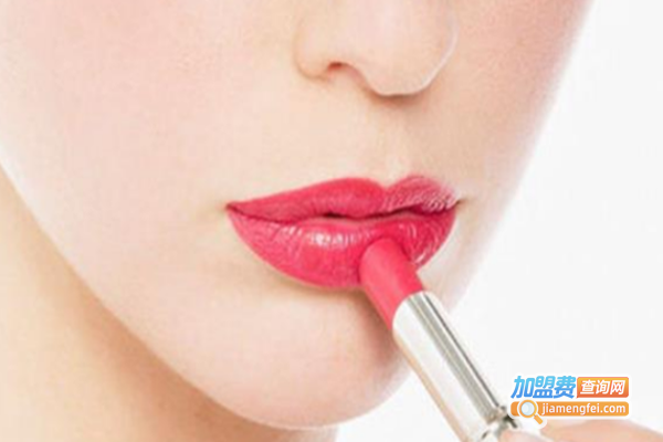 初雨化妆品加盟费