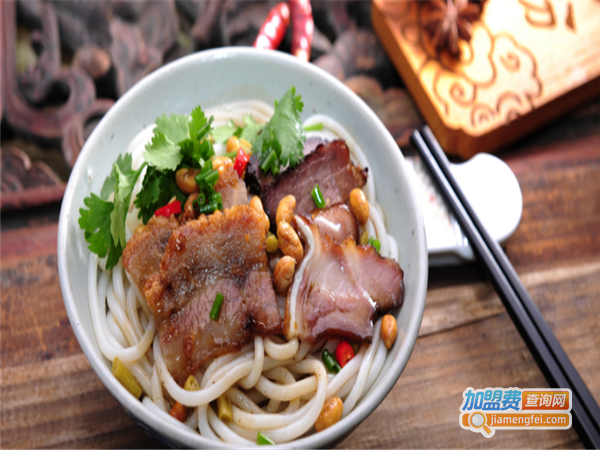 筋头巴脑老鸭汤过桥米线加盟费